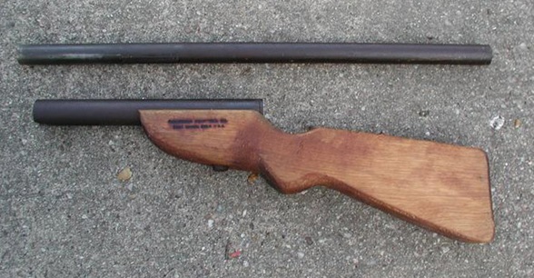 Basic model Richardson with barrel removed from receiver tube. These guns lacked both a foregrip and a safety lever.